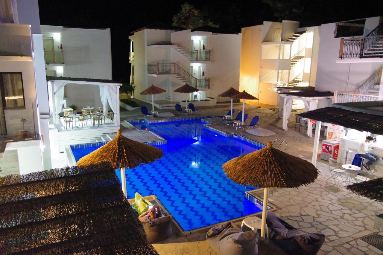 Esperides Hotel Glykadi Exterior photo
